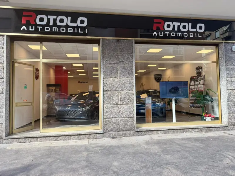 Attenzione al cliente e soluzioni su misura - Rotolo Automobili 