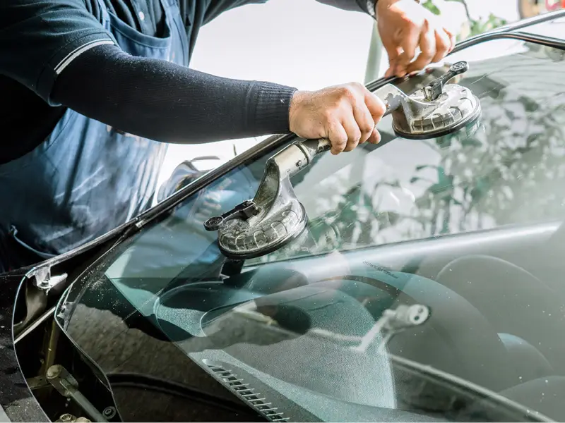 Sostituzione parabrezza